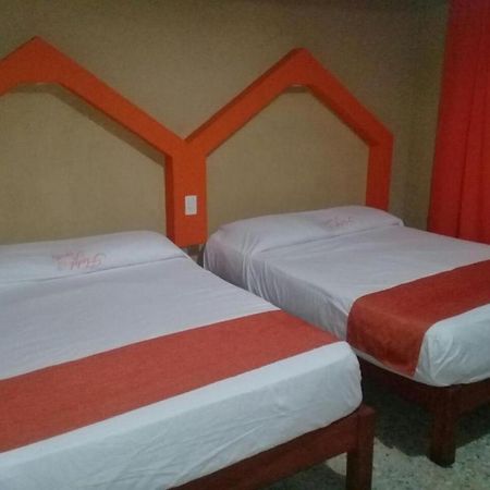 Hotel Lupita Acapulco Extérieur photo