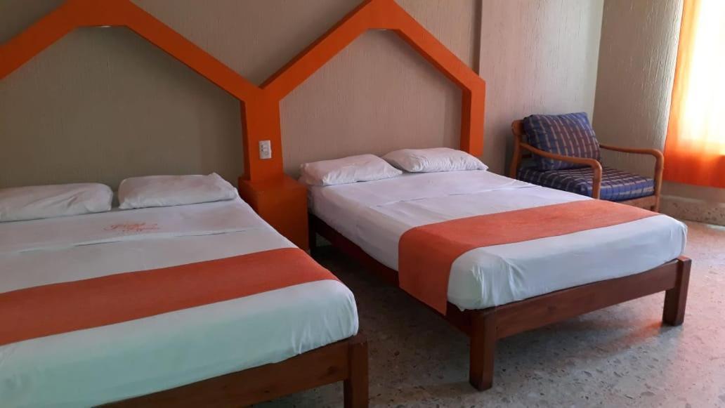 Hotel Lupita Acapulco Extérieur photo